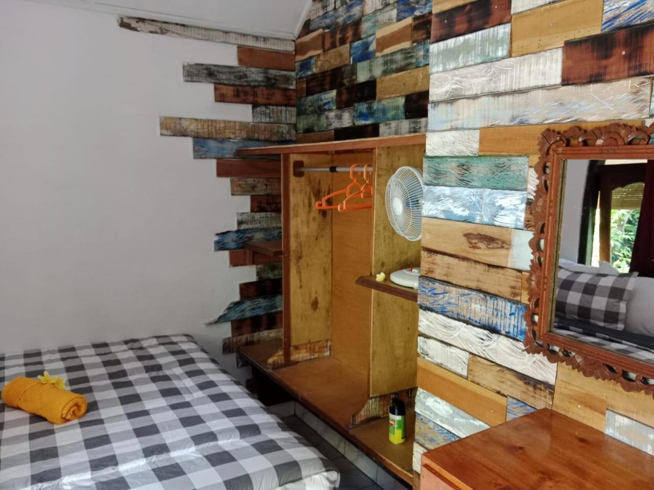 Wikan House Bebandem Luaran gambar
